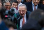 Chuck Schumer’s Flight-Over-Fight Instinct Is Leaving Democrats in the Lurch