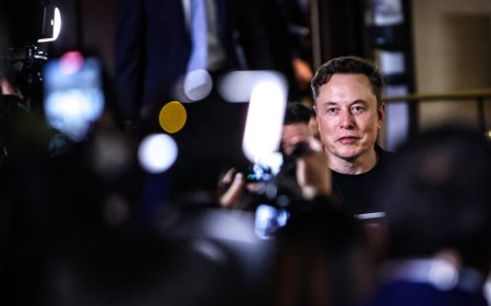 Elon Musk tells foreigners not to use Amtrak, saying it’s ‘kind of embarrassing’