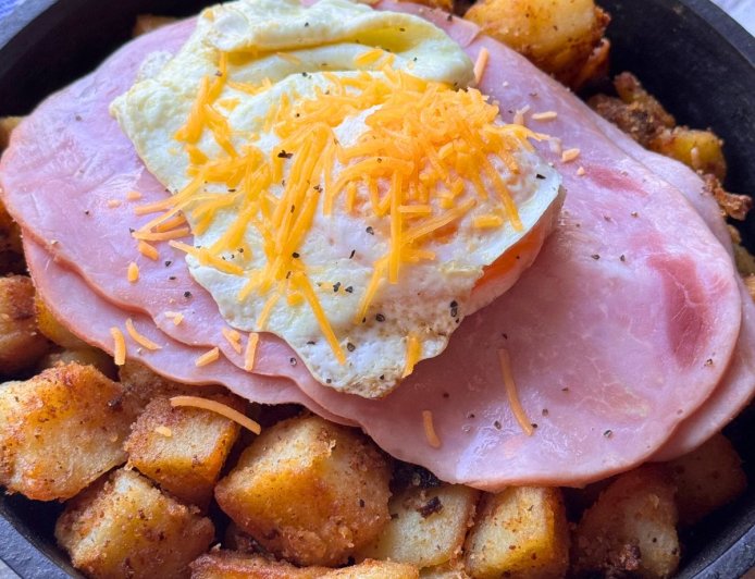 FRIED POTATO BREAKFAST BOWL